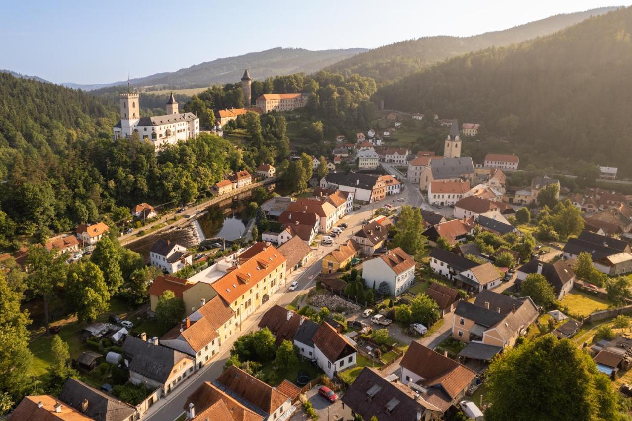 Pivovar Rozmberk Rožmberk nad Vltavou Buitenkant foto